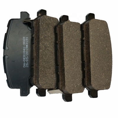 Bremsbeläge für Hyundai OE D1714 5830207A00 5830207A10 583020XA00 Fahrzeugbau Hyundai